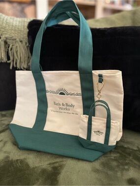Bath & Body Works Cream and Green Canvas Tote with Keychain Pouch
